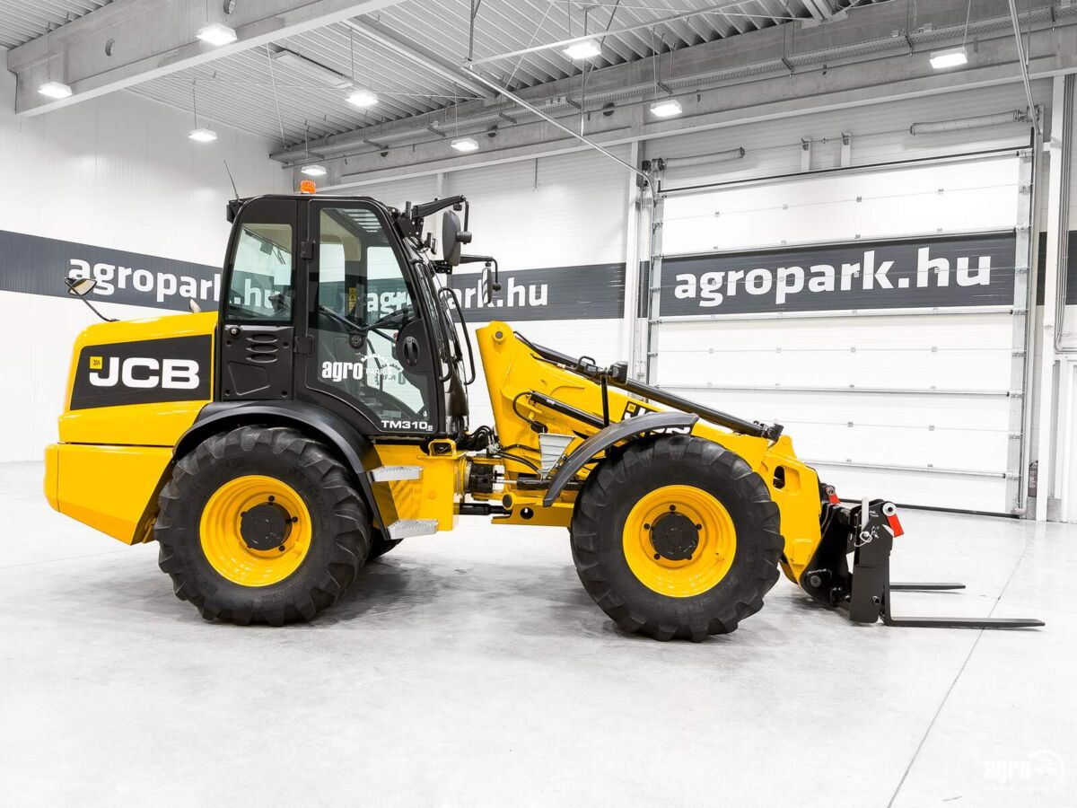 JCB　TM 310S — 5,20m / 147馬力 / 5,580時間