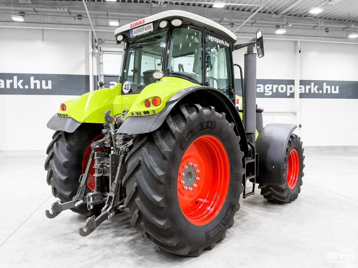 クラース　AXION 830 CEBIS — 230馬力 / 5,100時間