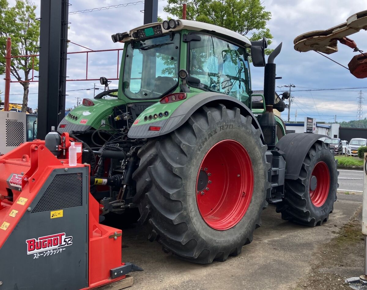 フェント　Vario 724 SCR Profi Plus — 240馬力 / 6,700時間