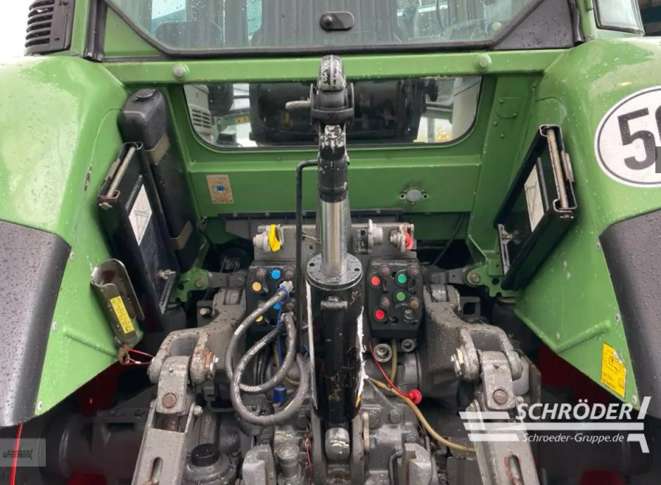 フェント　Vario 818 TMS — 180馬力 / 15,950時間